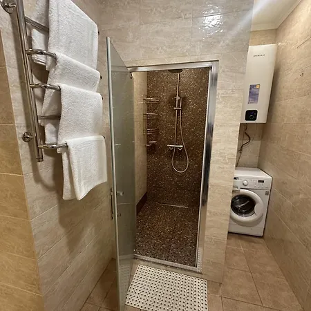 2 кімнатні біля моря ланжерон центр Apartment *
