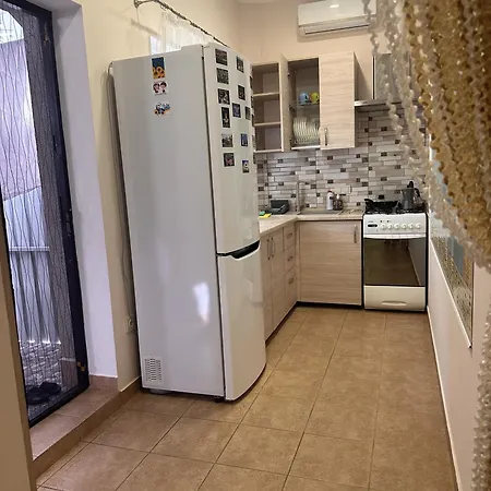 2 кімнатні біля моря ланжерон центр Apartment